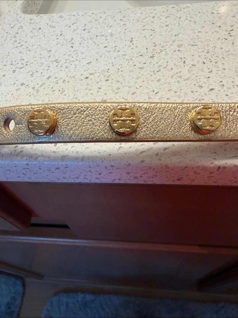 Tory Burch Double Wrap Logo Leather Bracelet in Gold